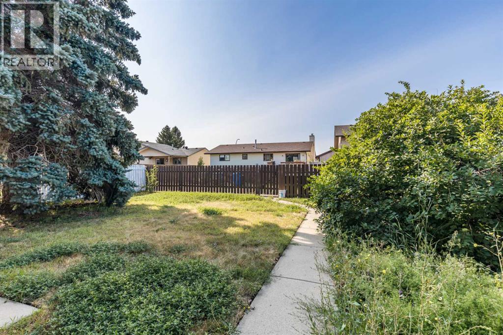 21 Rundle Crescent SE - 46