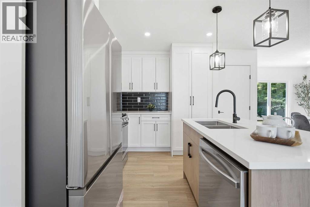 451 Arlington Drive SE - Image 16