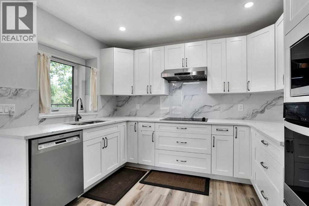 16 Sun Harbour Crescent SE - Image 4