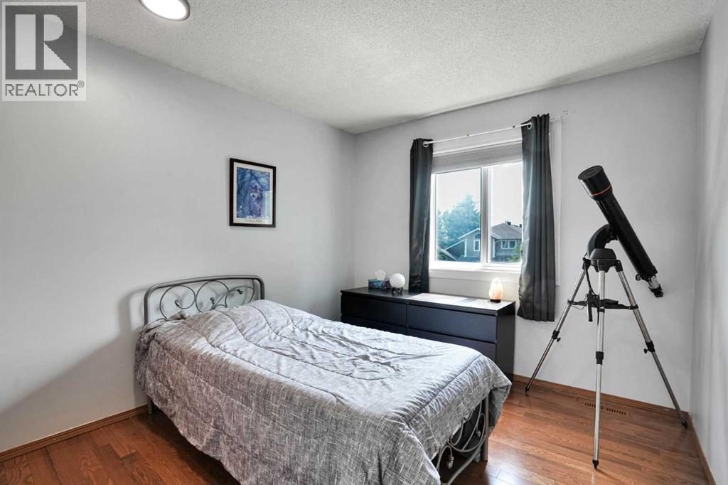 16 Sun Harbour Crescent SE - Image 14
