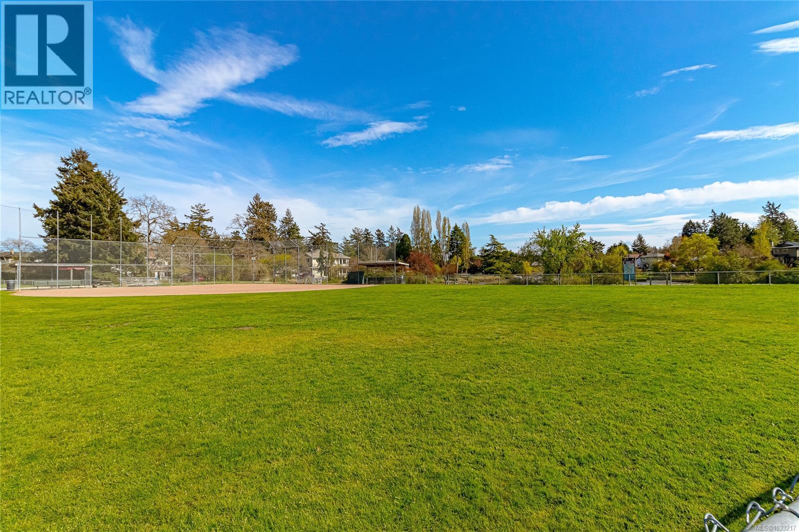 14 Kingham Pl, View Royal