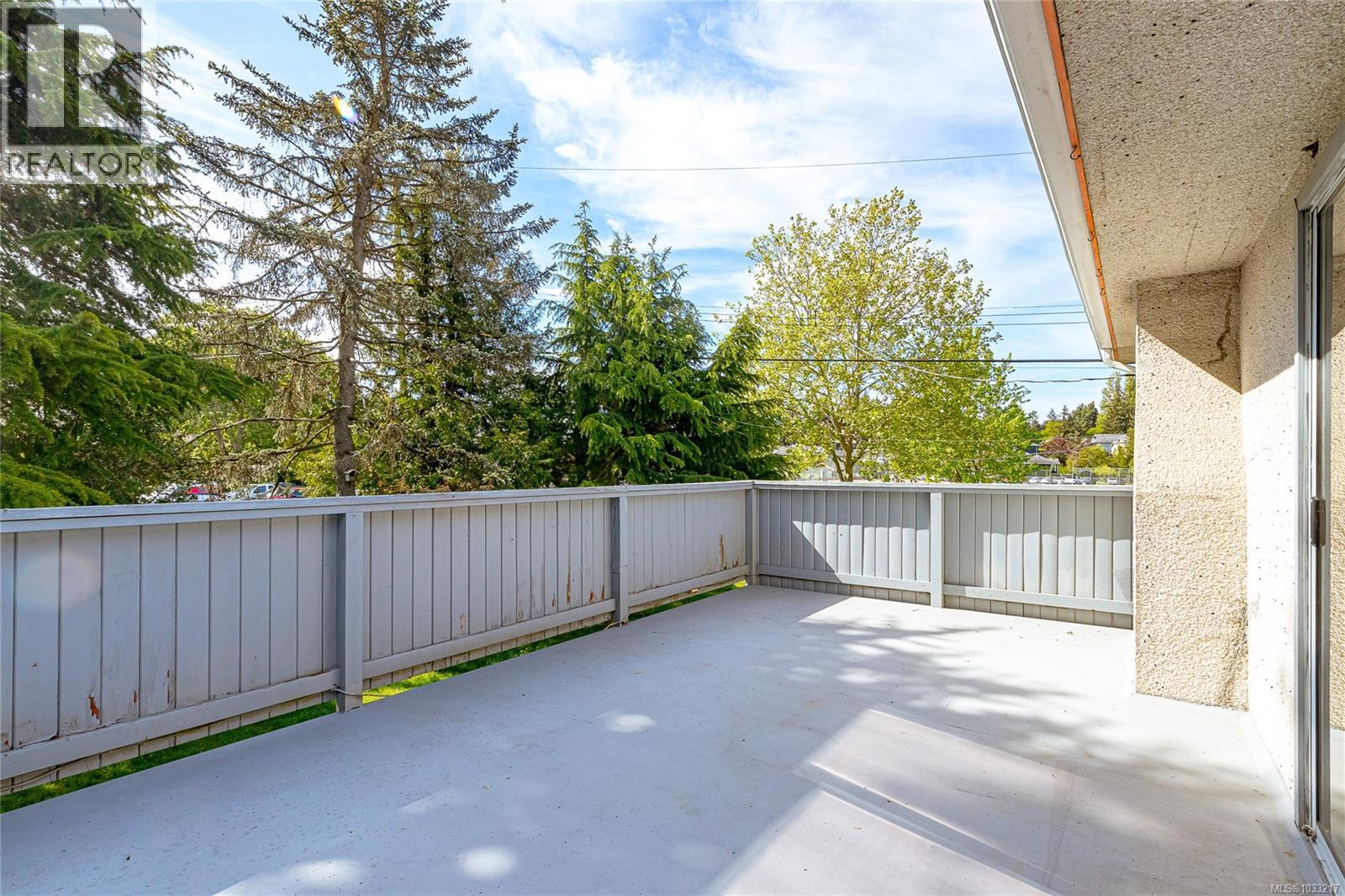 14 Kingham Pl, View Royal