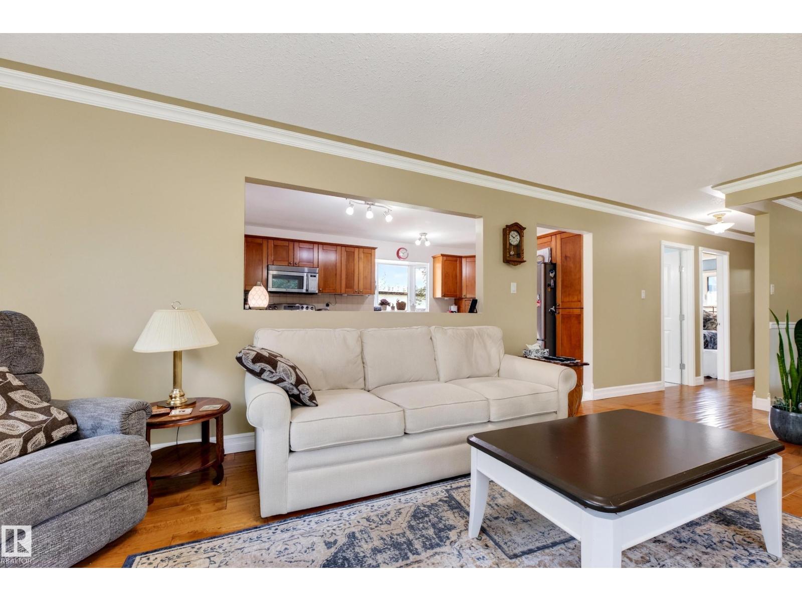 #319 22559 WYE RD - Image 15