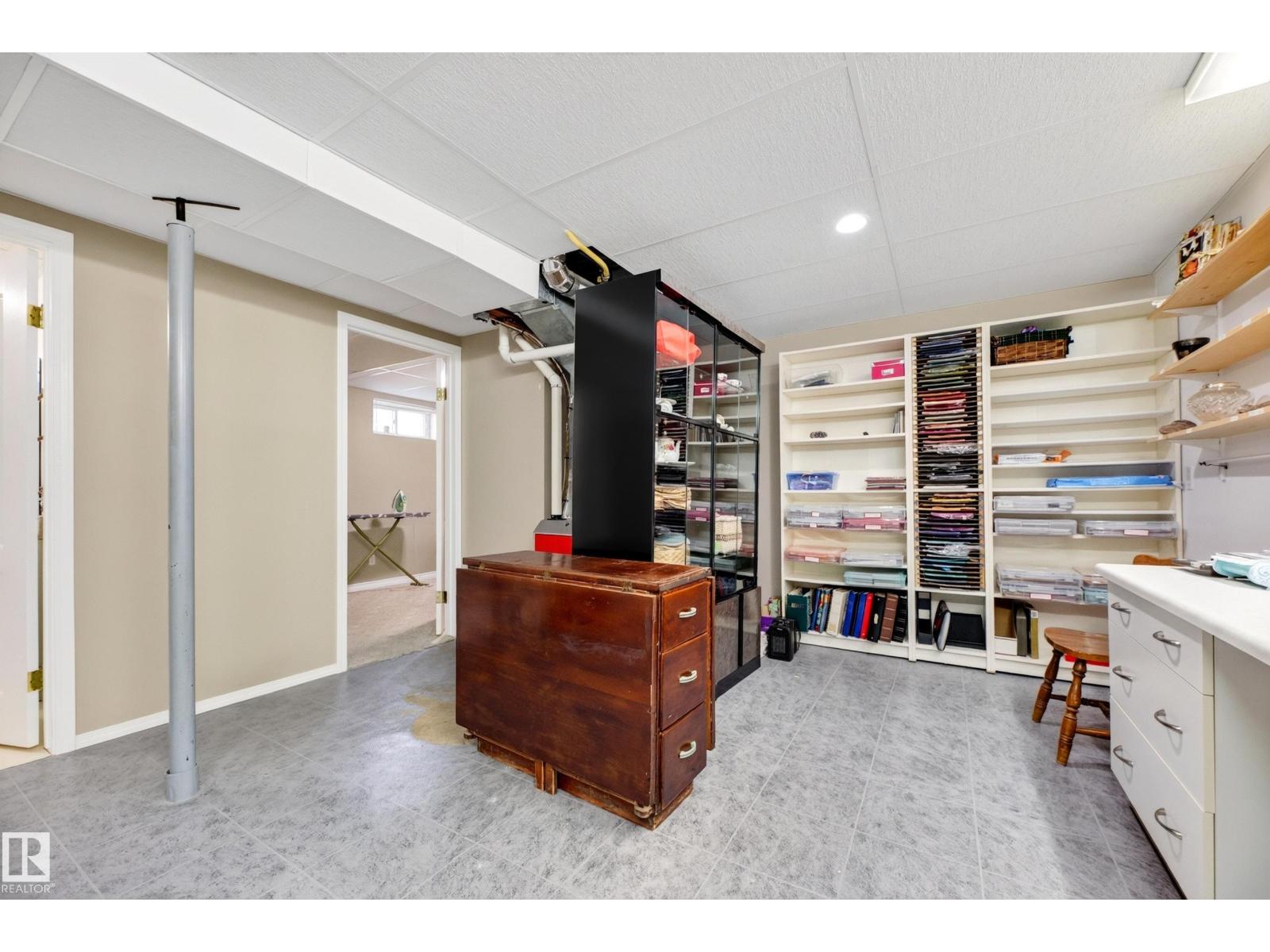 #319 22559 WYE RD - 31
