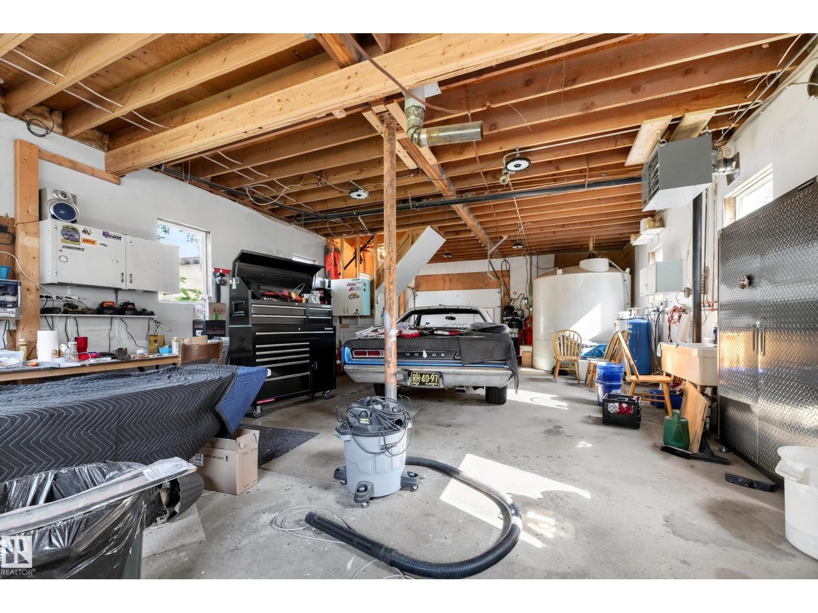 #319 22559 WYE RD - 59