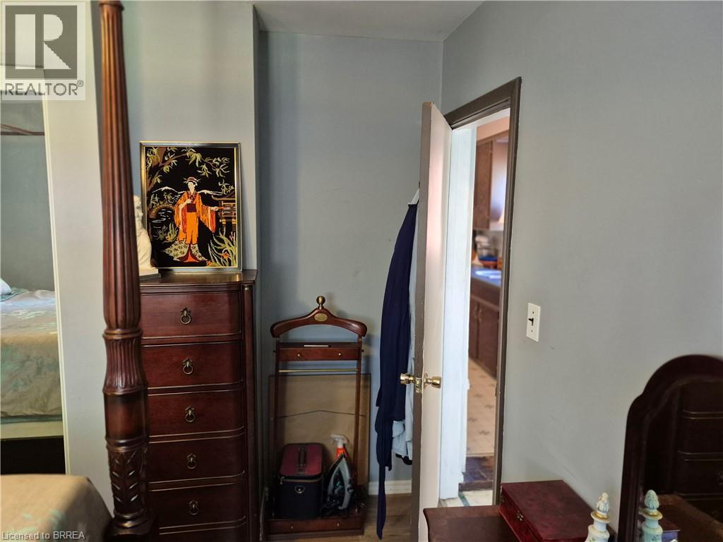 97 COLBORNE Street S - Image 30