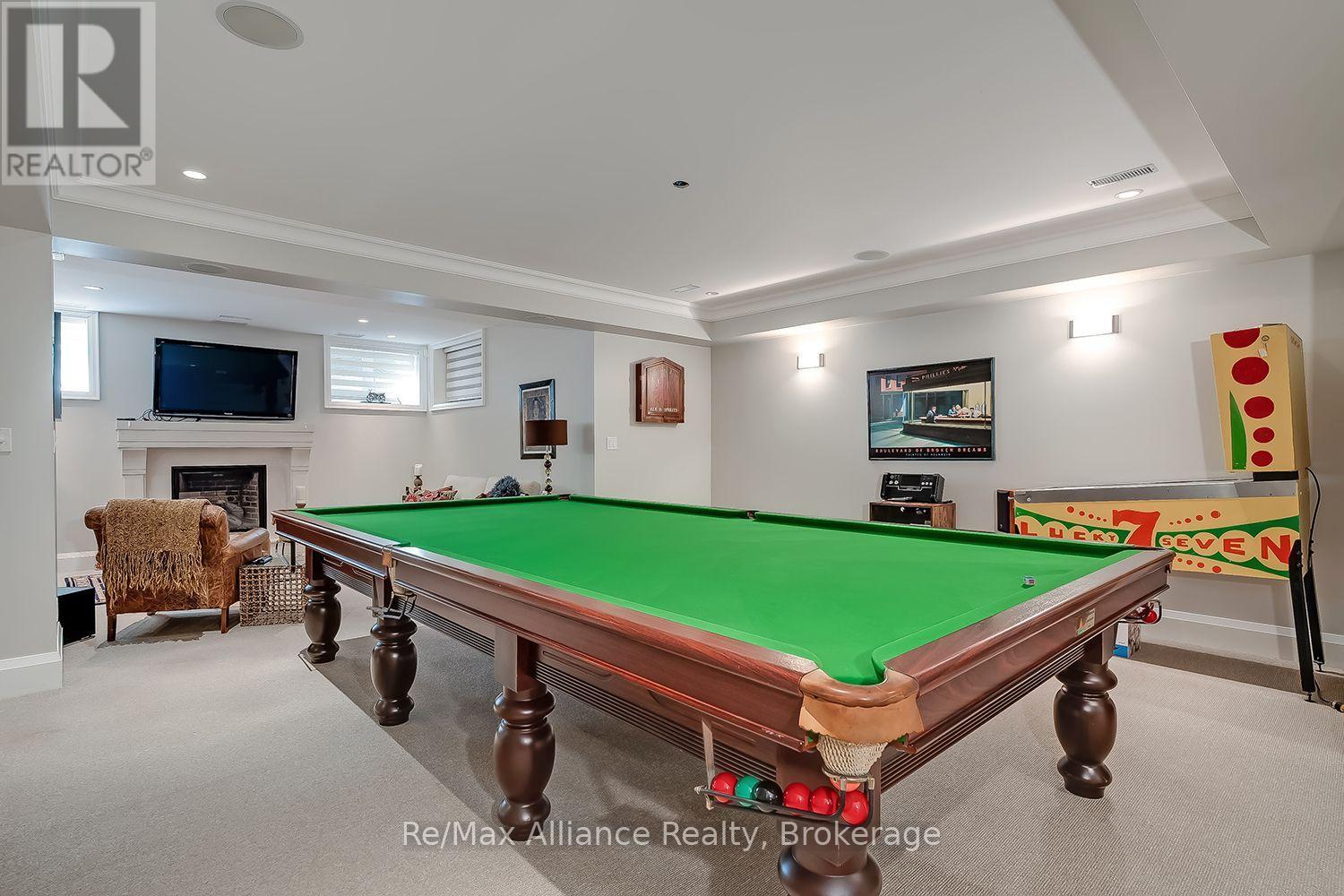 379 RIVER SIDE DRIVE - Image 36