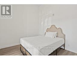 102 - 350 Prince Charles Drive S, Welland, ON L3C7B3 Photo 12