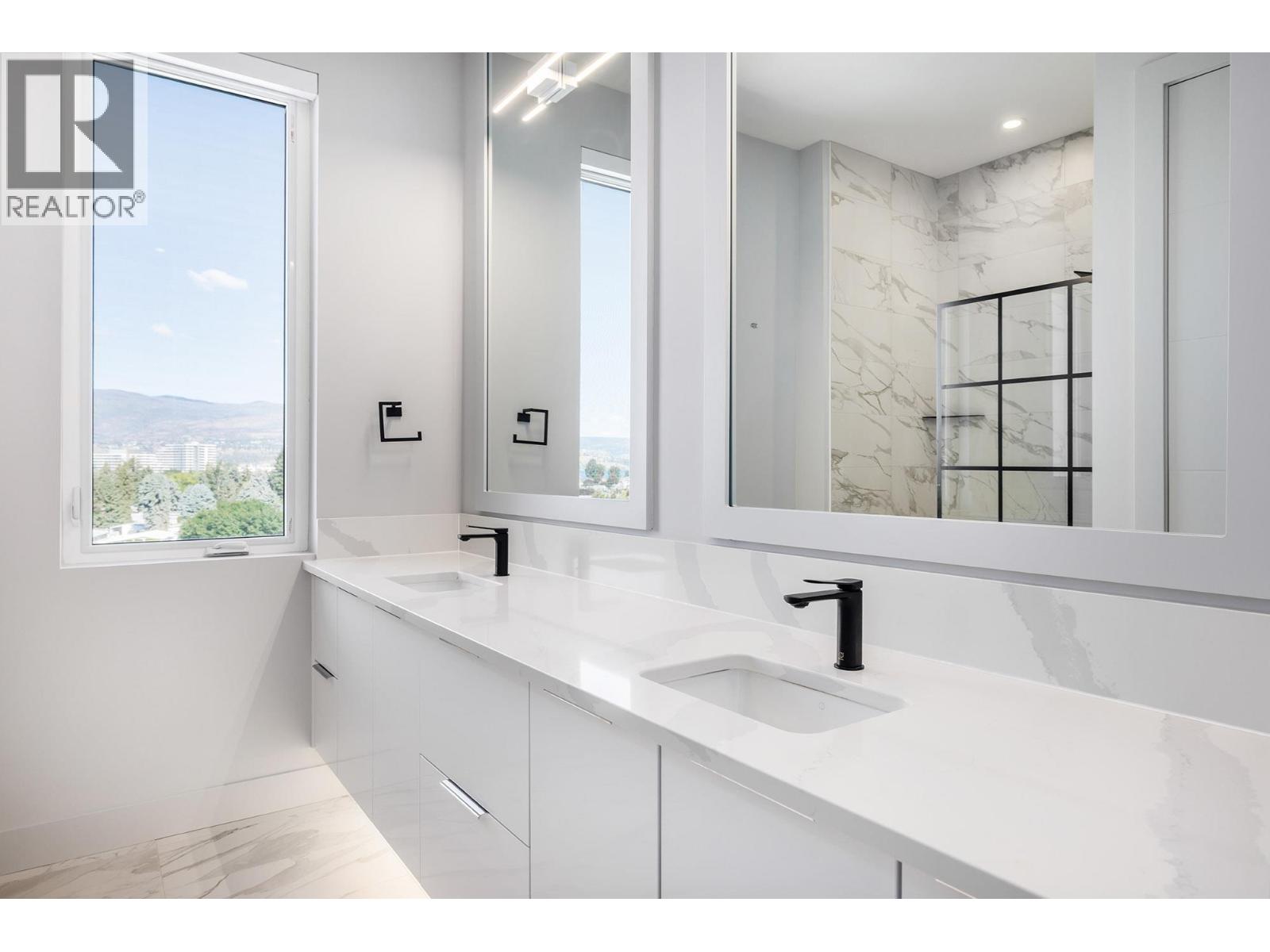 701 3634 Mission Springs Drive, Kelowna