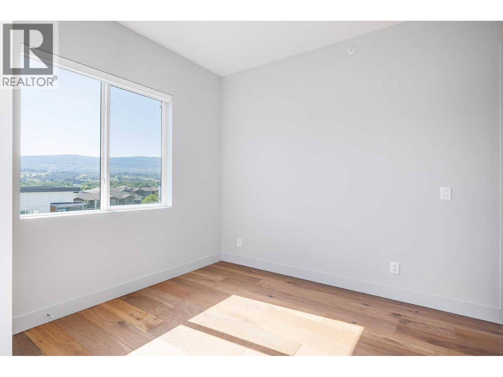 701 3634 Mission Springs Drive, Kelowna