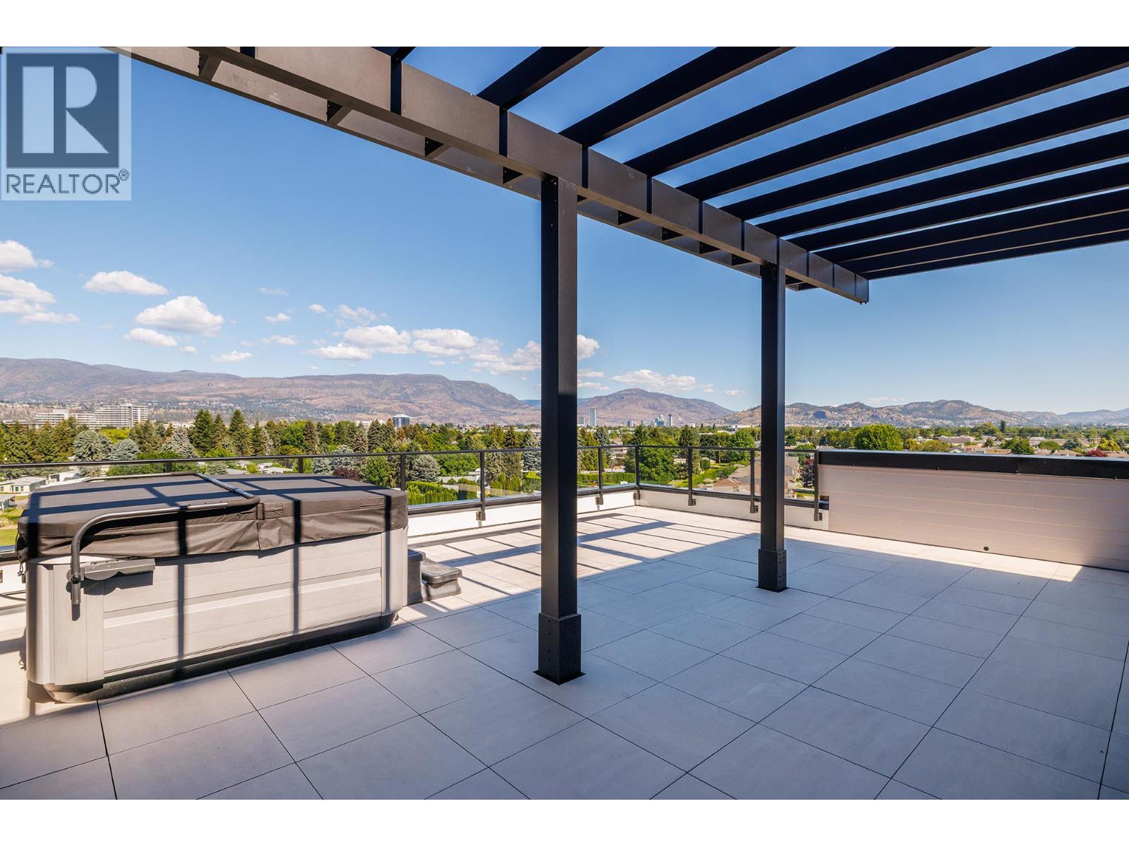 701 3634 Mission Springs Drive, Kelowna