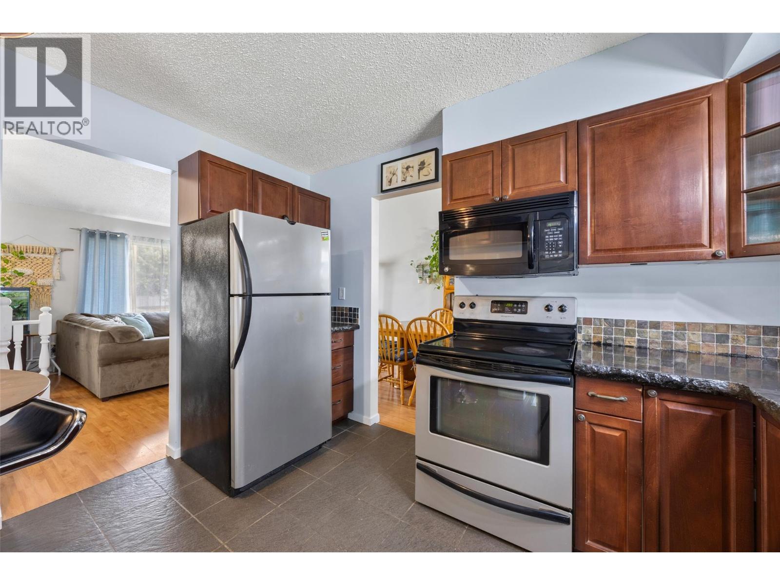 2335 Tranquille Road - 3