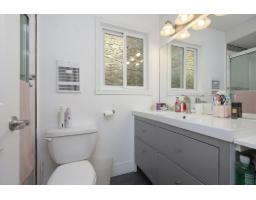 404 Bruneau Place, Langley, BC V4W3K9 Photo 22
