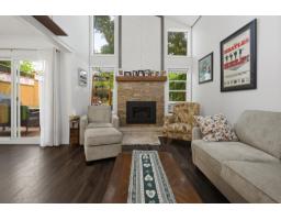 404 Bruneau Place, Langley, BC V4W3K9 Photo 14