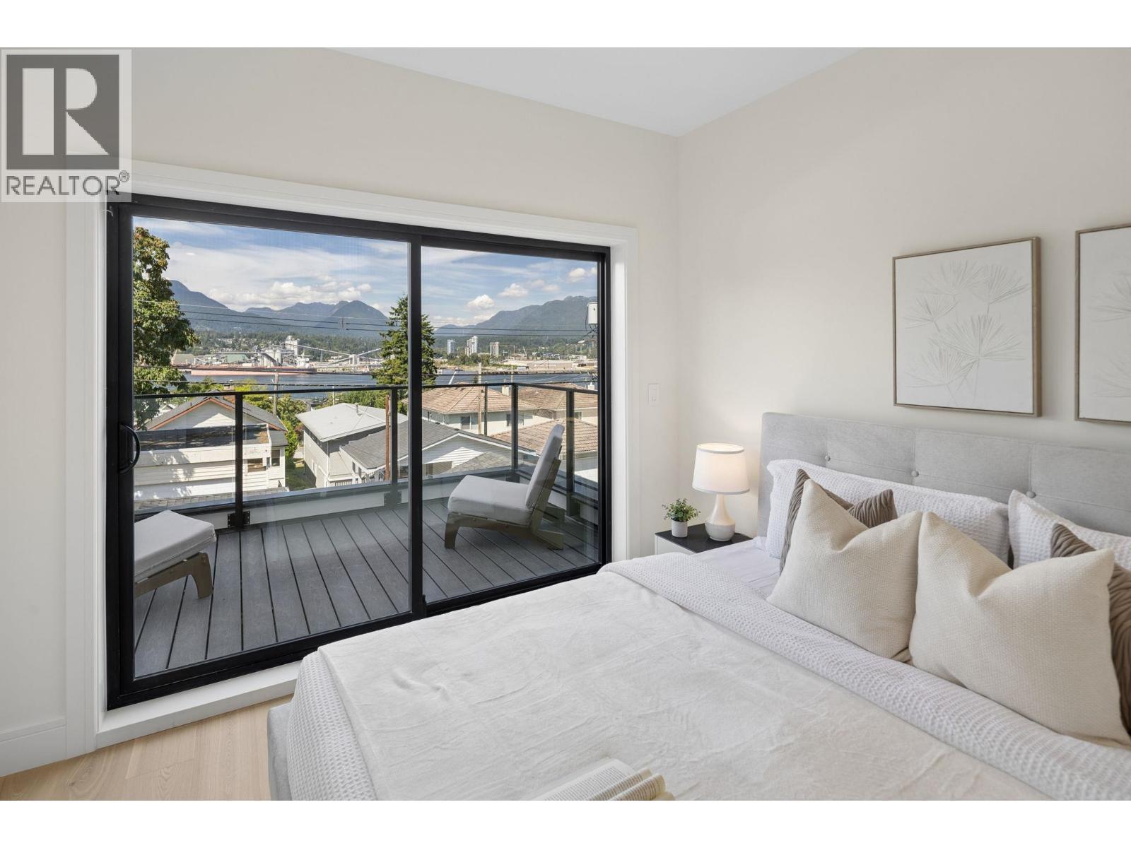 3 Bed, 4 Bath House for Sale in Vancouver – 2 2815 TRINITY STREET, Vancouver – MLS# R3151776 - Image 68