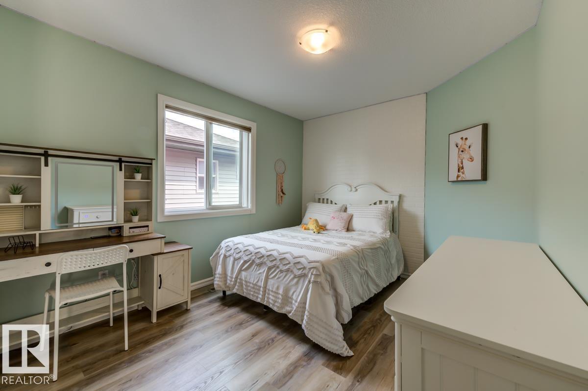 854 CHAHLEY WY NW - 33