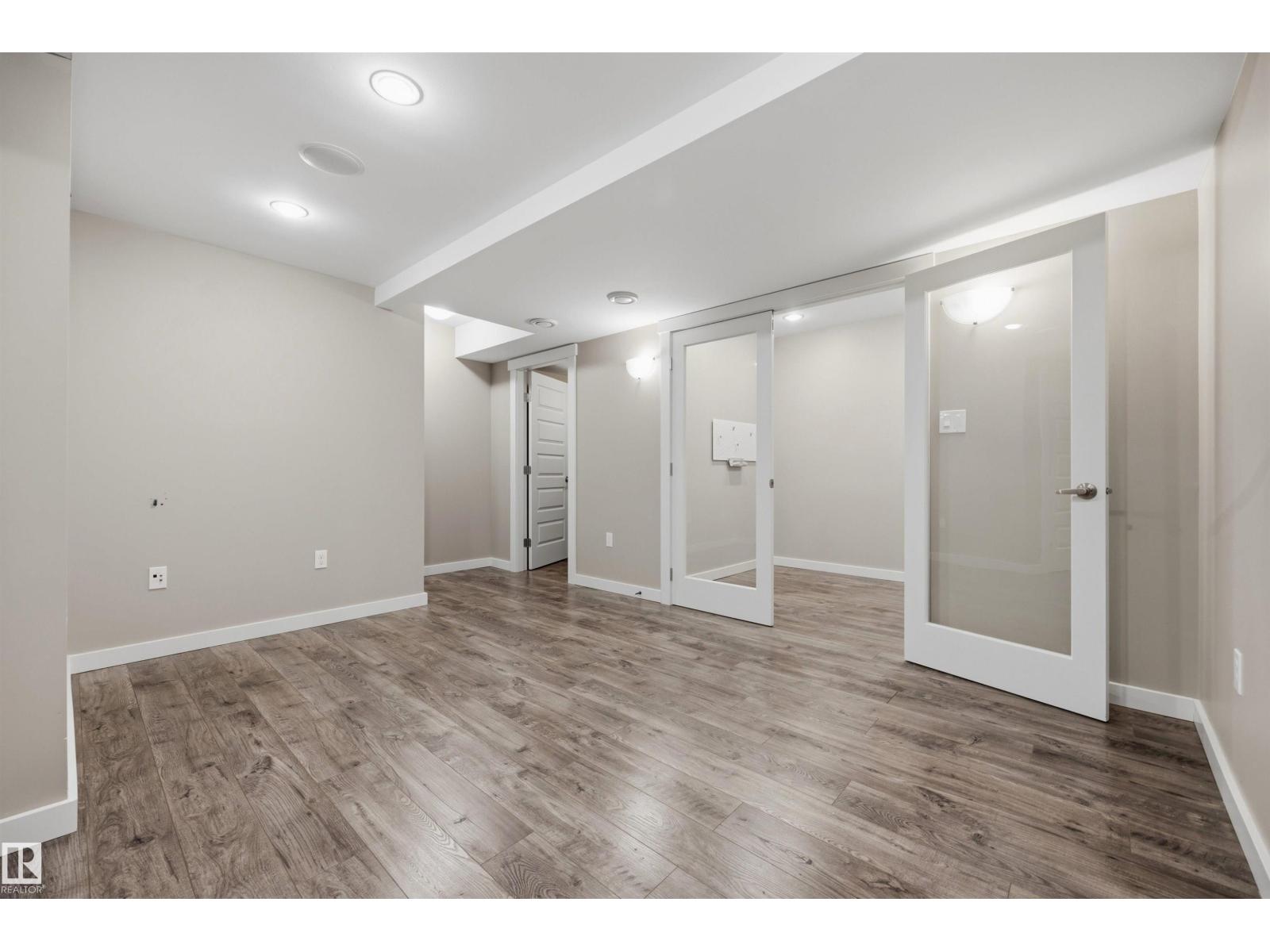 93 SHEPPARD WY - Image 42