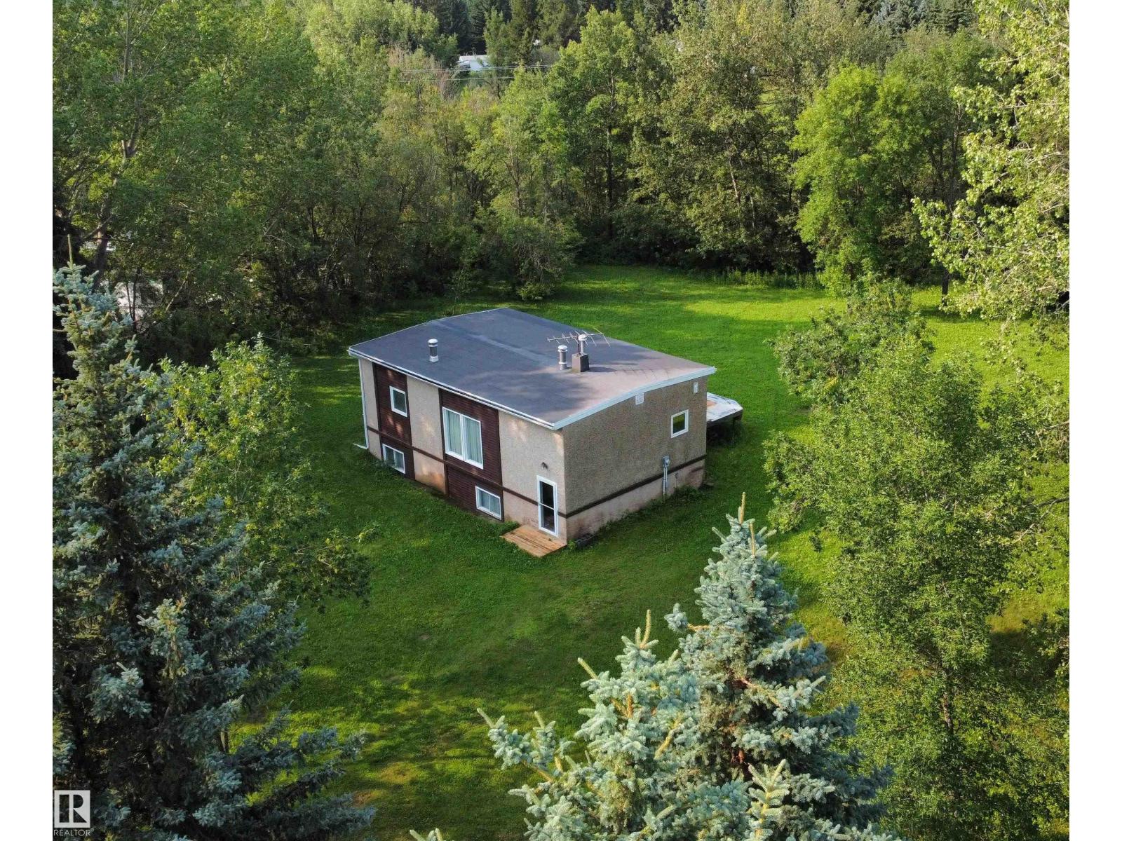 #12 53220 RGE ROAD 15 - 1