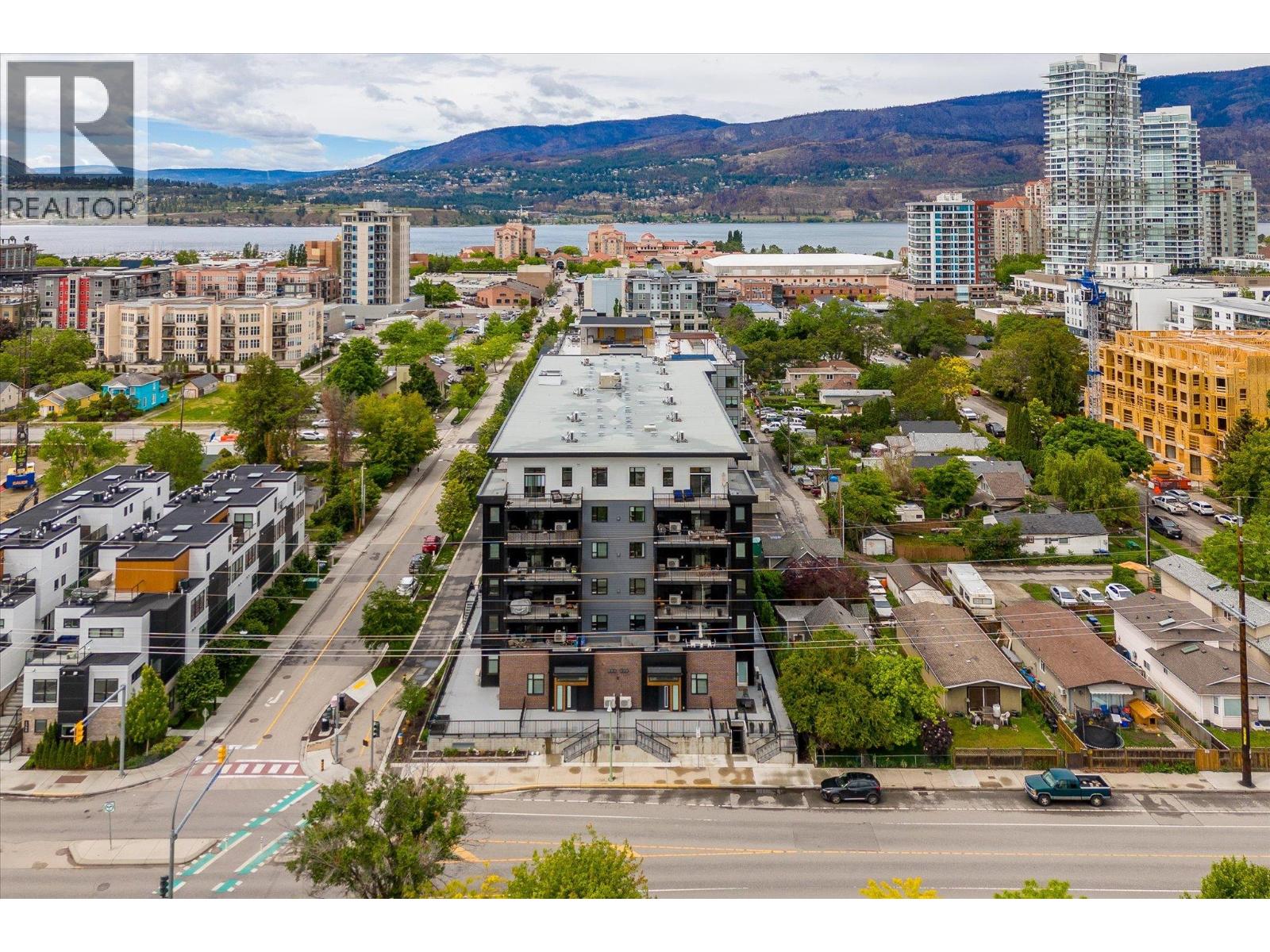 #105B 660 Cawston Avenue - Image 31