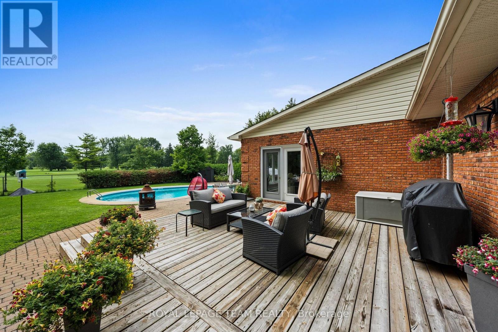 3 Bed, 2 Bath House for Sale in Ottawa – 1282 FAIRWAY DRIVE, Ottawa – MLS# X13647360 - Image 39