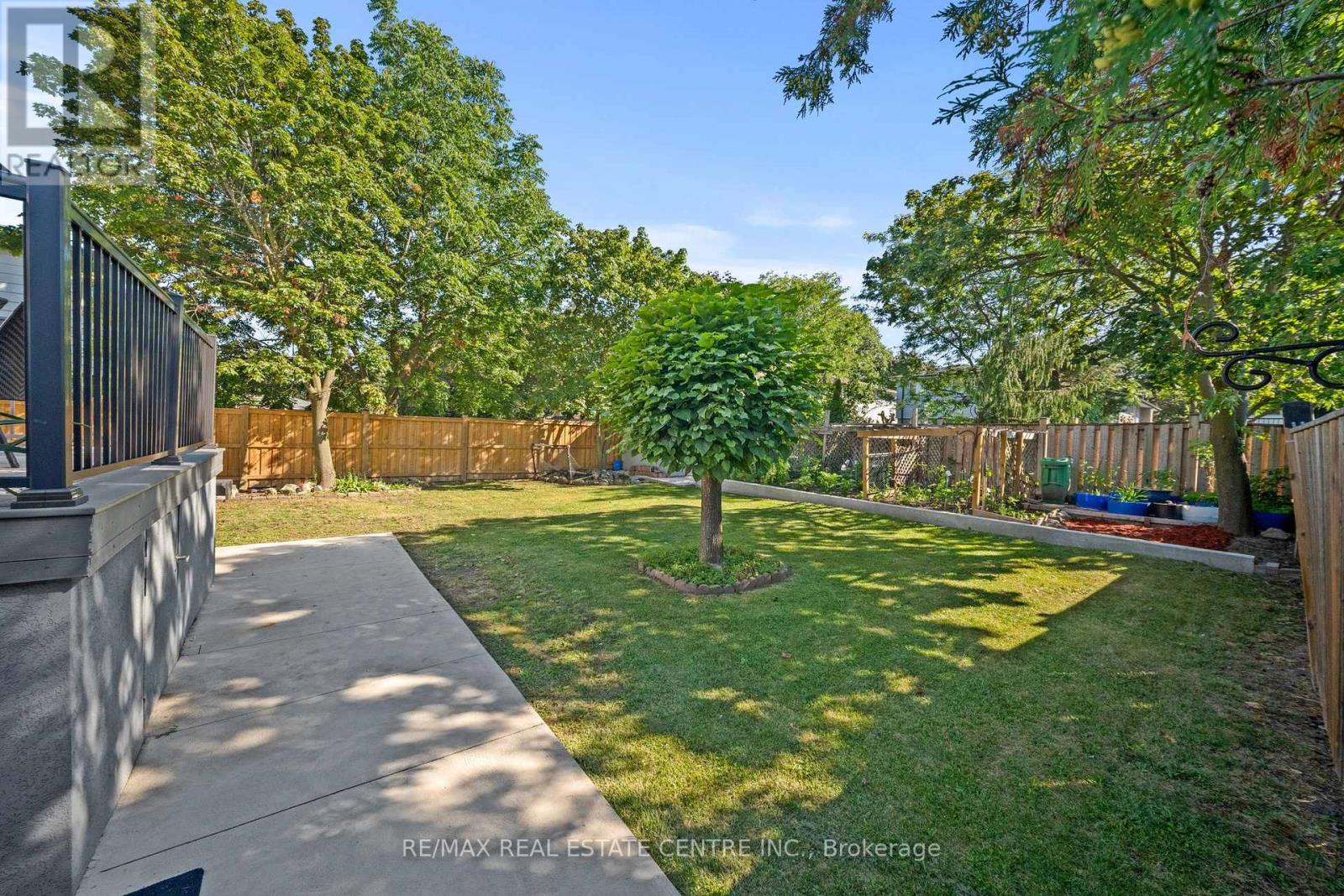 27 JEFFERSON ROAD - 41