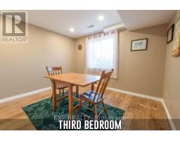 153 Oneida Place, Kitchener, ON N2A3G4 Photo 23