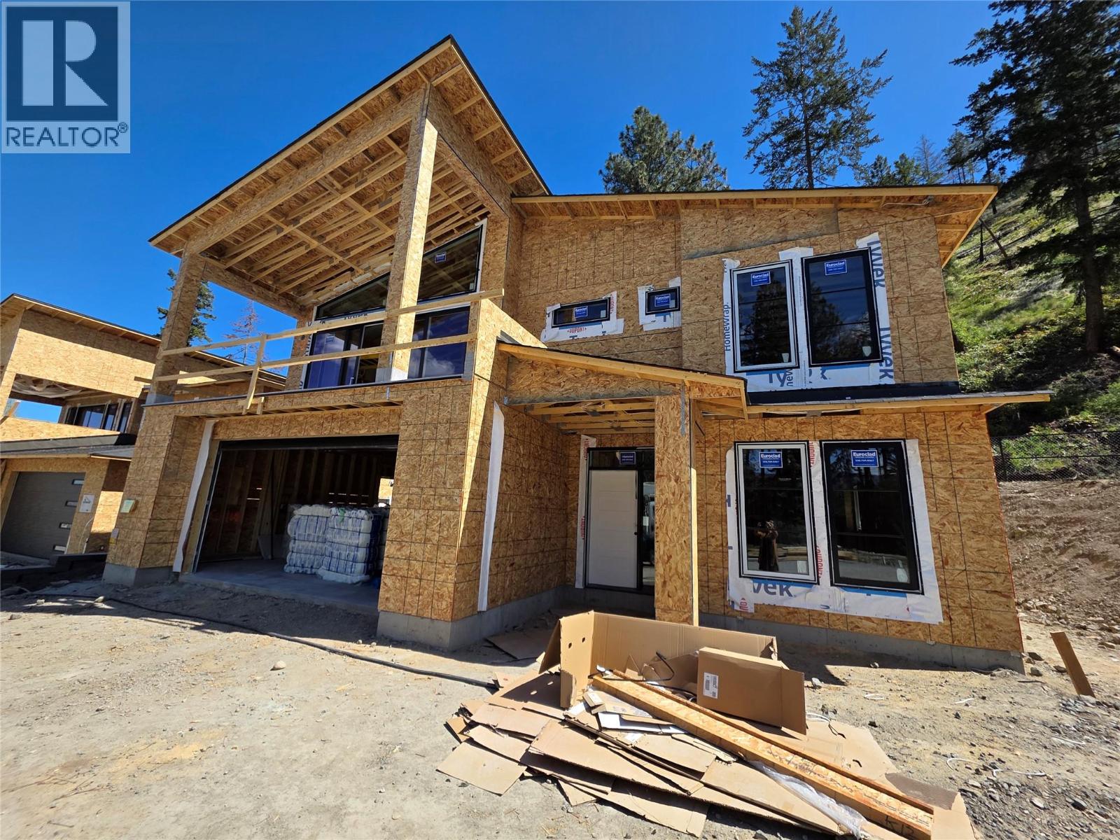 487 Clifton Road N - 5