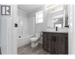8948 Rundle Place, Canal Flats, BC V0B1B0 Photo 14