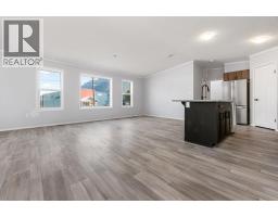 Mud room - 8948 Rundle Place, Canal Flats, BC V0B1B0 Photo 9