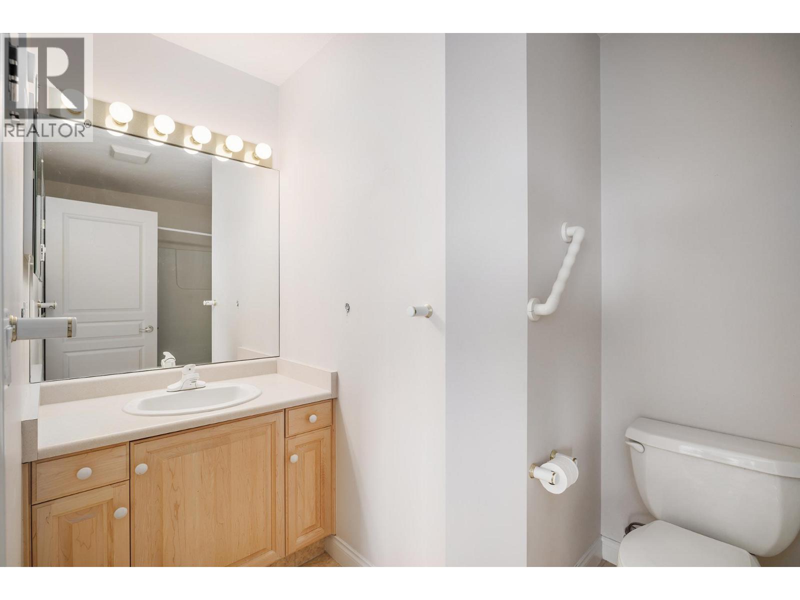 315 3890 Brown Road, West Kelowna