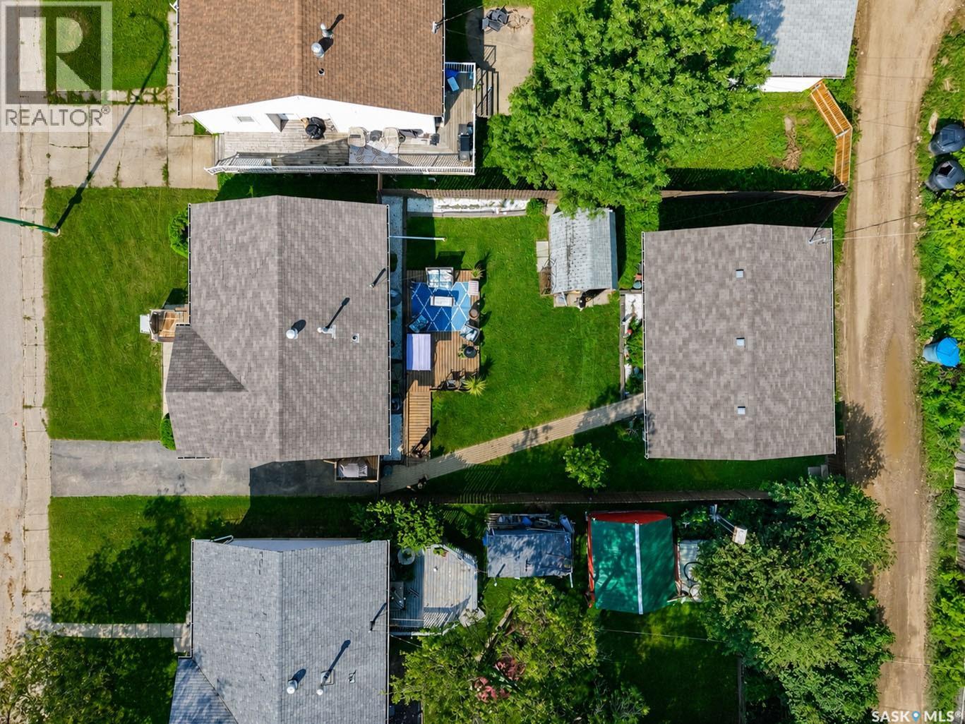 340 28th STREET E - 33