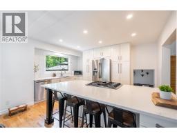 Dining room - 1726 Mills Street, Sarnia, ON N7V4E5 Photo 9