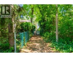 1726 Mills Street, Sarnia, ON N7V4E5 Photo 47