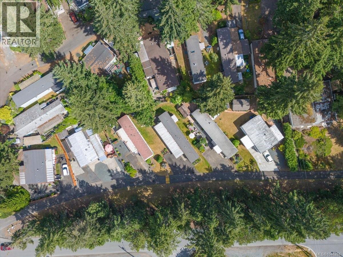 #53 1247 Arbutus Rd - Image 7