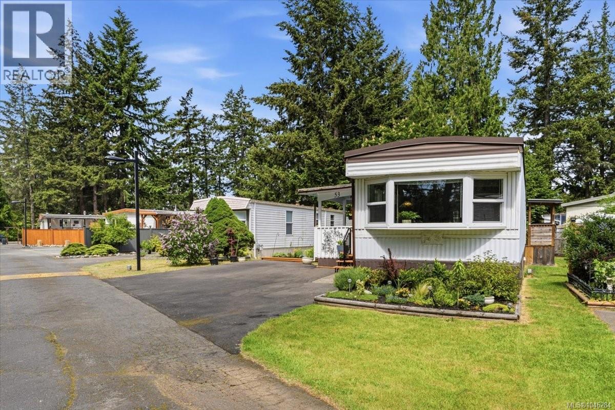 #53 1247 Arbutus Rd - 43