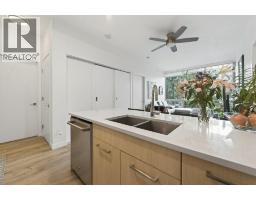 210 9080 University Crescent, Burnaby, BC V5A0B7 Photo 8