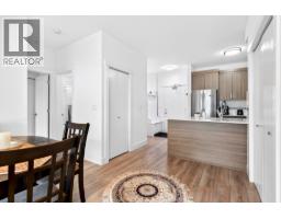 401 22577 Royal Crescent, Maple Ridge, BC V2X2M2 Photo 12