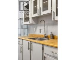 102 107 W 27th Street, North Vancouver, BC V7N4G5 Photo 9