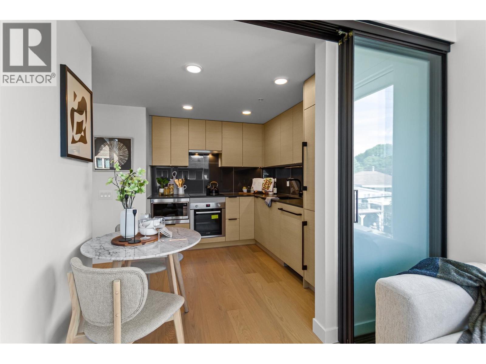 1 Bed, 1 Bath Apartment for Sale in Vancouver – 307 8120 OAK STREET, Vancouver – MLS# R3153472 - Image 6