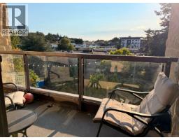 610 1745 Leighton Rd, Victoria, BC V8R6R6 Photo 18