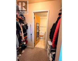 Kitchen - 610 1745 Leighton Rd, Victoria, BC V8R6R6 Photo 8