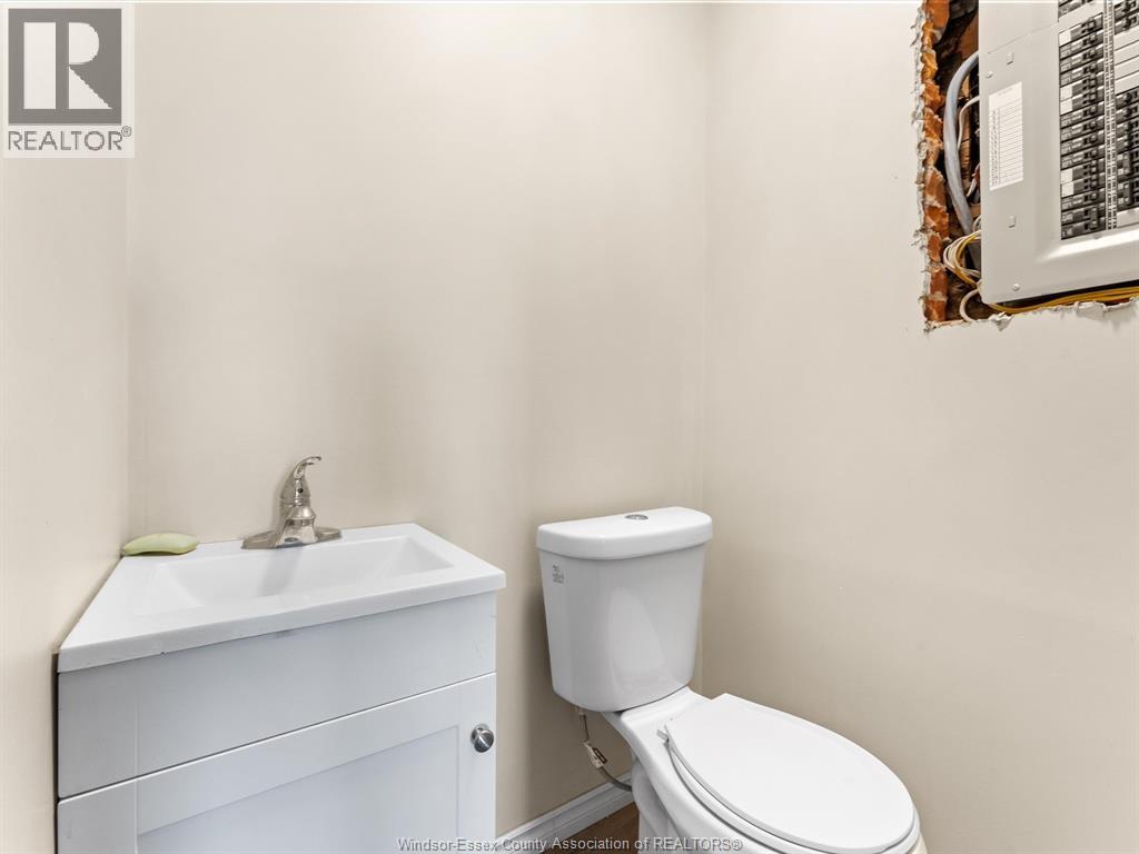 25667 Winterline ROAD - 27