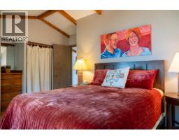 9919 Southlands Drive, Pender Island, BC V0N2M3 Photo 25