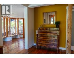 9919 Southlands Drive, Pender Island, BC V0N2M3 Photo 6
