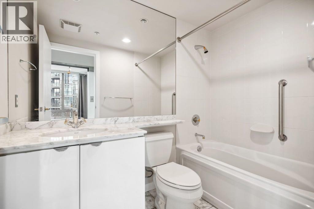2703 837 W HASTINGS STREET, Vancouver