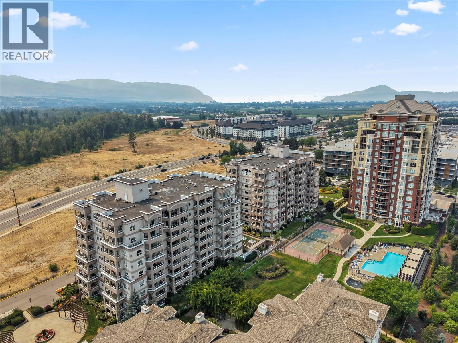 205 1967 Underhill Street, Kelowna