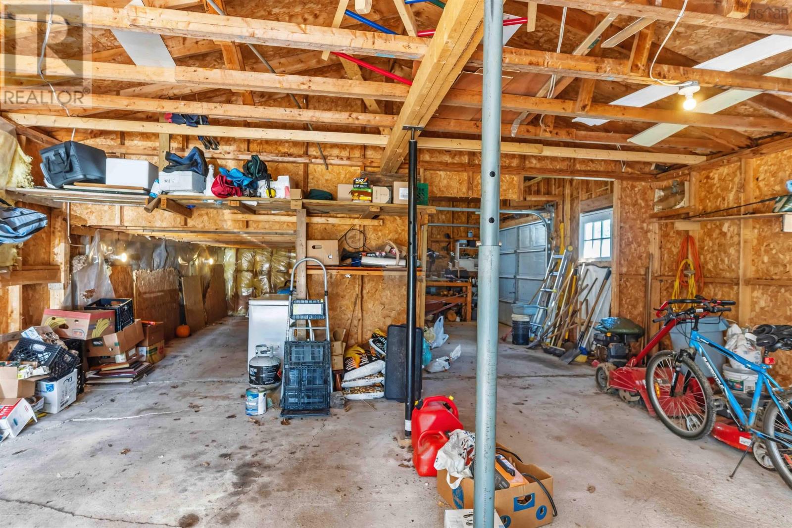 14305 Highway 1 - 36