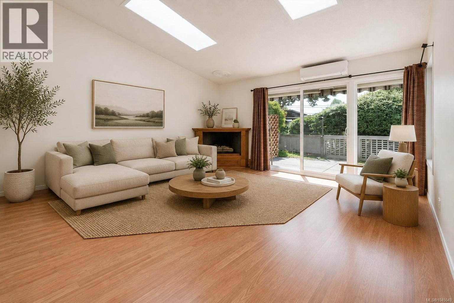 #4 1184 Clarke Rd - Image 9