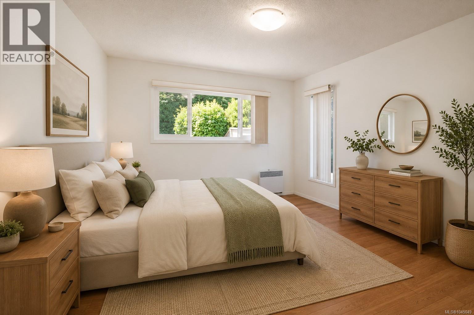 #4 1184 Clarke Rd - 15