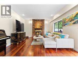 7995 Woodhurst Drive, Burnaby, BC V5A4C6 Photo 13